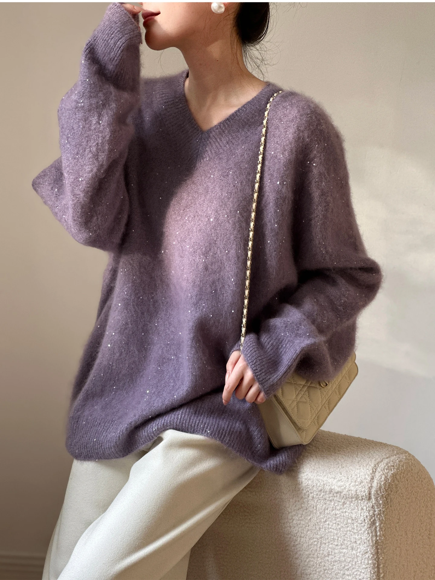 Camere V-Ne свободный вязаный свитер женский Faion яркие пятна с кисточками повседневный зимний топ Новое поступление
Camere V-Ne свободный вязаный свитер женский Faion яркие пятна с кисточками повседневный зимний топ Новое поступление