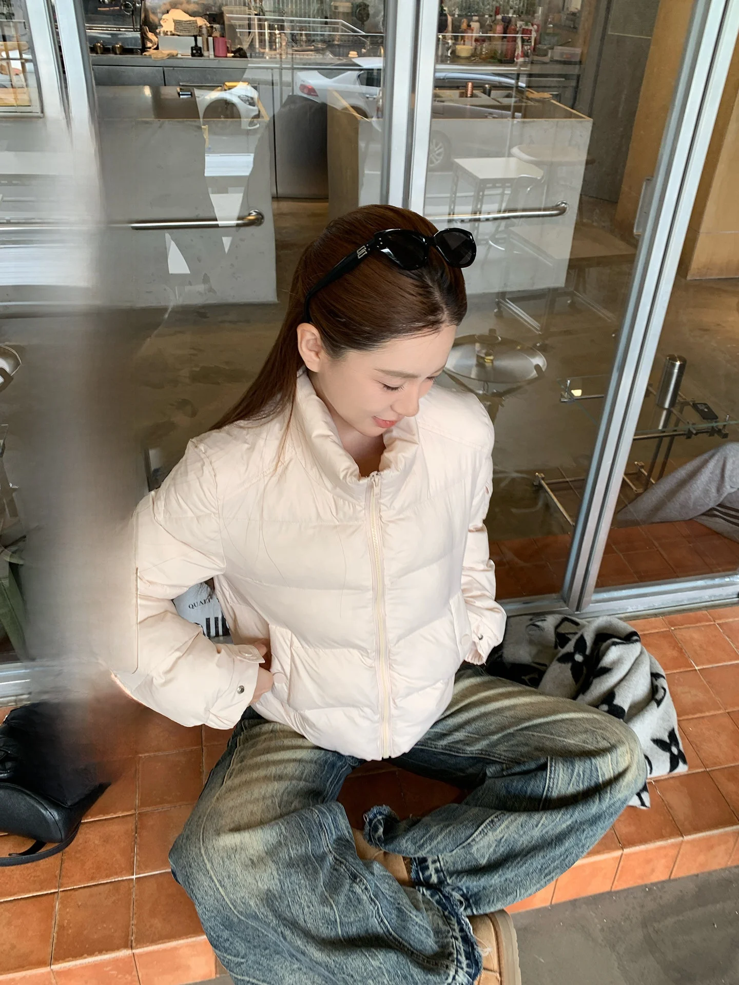 Светло-розовое пальто из искусственного меха Yoklass для девочек, теплая женская хлопковая верхняя одежда, зимнее новое модное пальто на молнии
Светло-розовое пальто из искусственного меха Yoklass для девочек, теплая женская хлопковая верхняя одежда, зимнее новое модное пальто на молнии