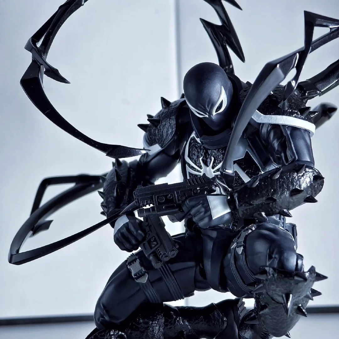 Фигурка Marvel S.H.Figuarts Агент Веном: Веномизированный Человек-Паук, подвижная коллекционная модель из ПВХ, игрушка для фанатов
Фигурка Marvel S.H.Figuarts Агент Веном: Веномизированный Человек-Паук, подвижная коллекционная модель из ПВХ, игрушка для фанатов