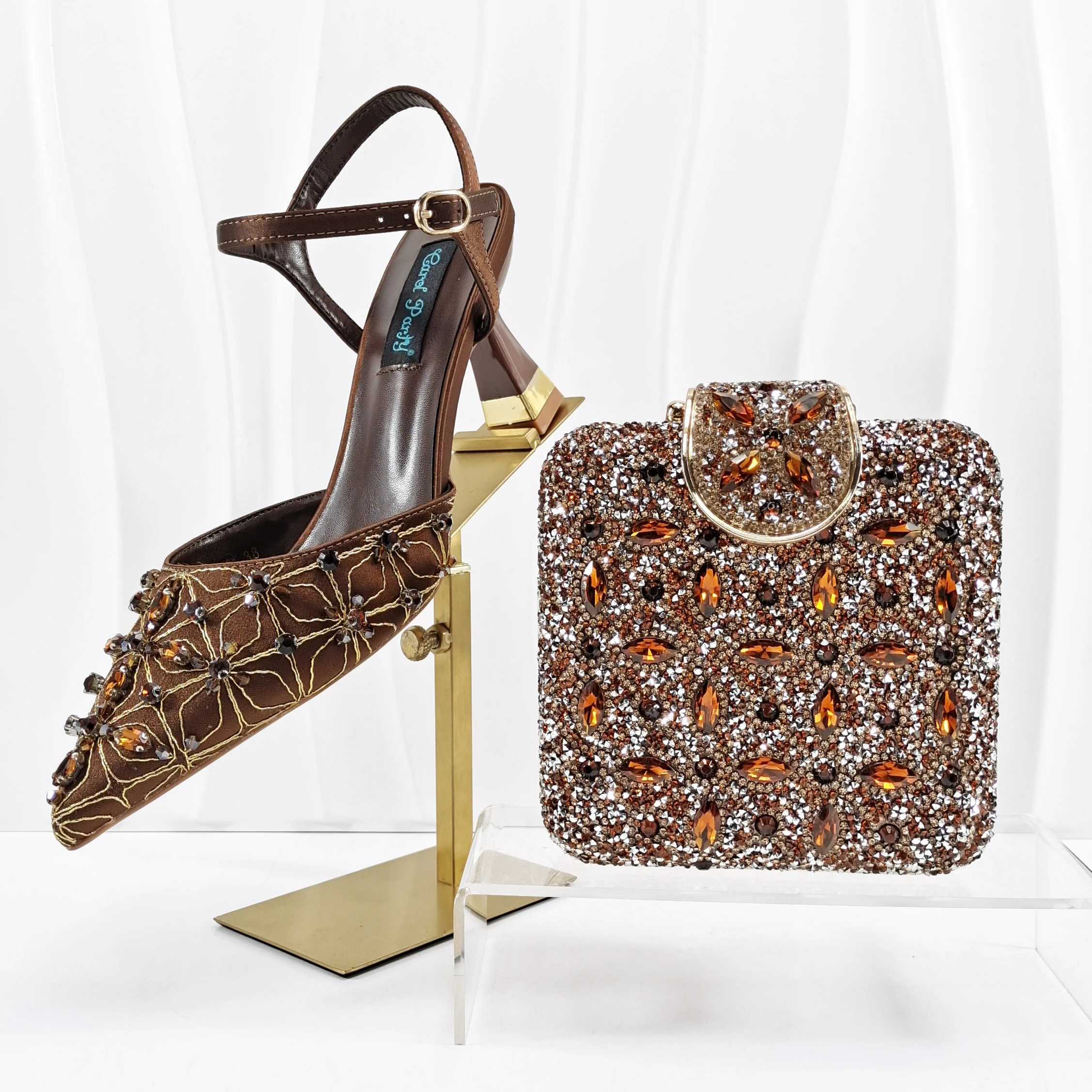 doershow Italian coffee Shoes with Matching Bags Sets Decorated with Rhinestone Women Shoes and Bags To Match Set ! SP1-1
doershow Italian coffee Shoes with Matching Bags Sets Decorated with Rhinestone Women Shoes and Bags To Match Set ! SP1-1