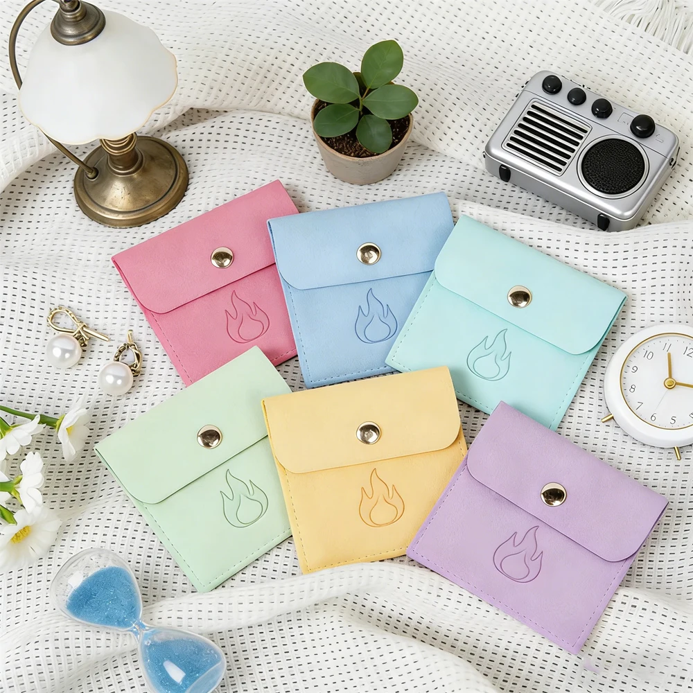 100Pcs Navy Rose Microfiber Jewelry Pouch with Snap Custom Logo Suede Jewellry Storage Gift Bag For Earrings Rings Brooch Key
100Pcs Navy Rose Microfiber Jewelry Pouch with Snap Custom Logo Suede Jewellry Storage Gift Bag For Earrings Rings Brooch Key