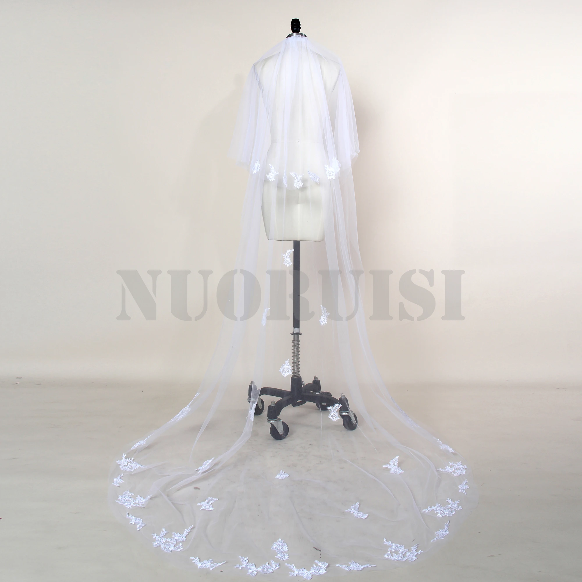 2022 Luxury Cathedral White/Ivory Veils Wedding For Bride With Lace Give Quality Victorian Personlized Bridal Veils Accessories
2022 Luxury Cathedral White/Ivory Veils Wedding For Bride With Lace Give Quality Victorian Personlized Bridal Veils Accessories