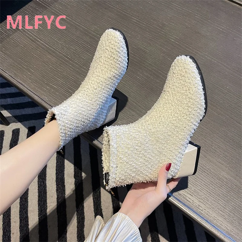 Short Boots female Winter New Suede Round Head Boots Thick Heel Fashion British High Heel Boots ankle boots for women
Short Boots female Winter New Suede Round Head Boots Thick Heel Fashion British High Heel Boots ankle boots for women