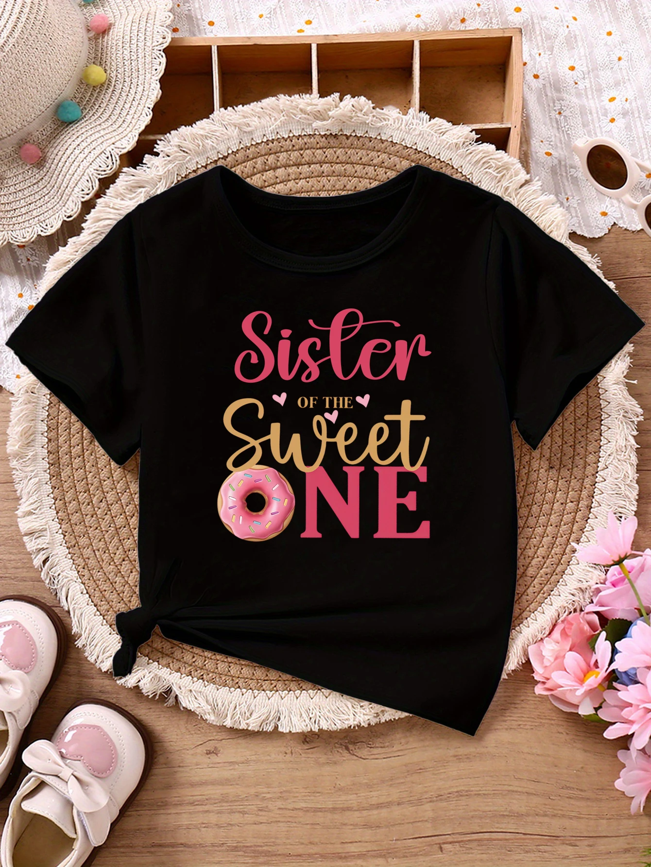 Sister/Cousin/Brother Of The Sweet One Donut Printed T Shirt Girls Birthday Party T-Shirt Summer Short Sleeve T-Shirt
Sister/Cousin/Brother Of The Sweet One Donut Printed T Shirt Girls Birthday Party T-Shirt Summer Short Sleeve T-Shirt