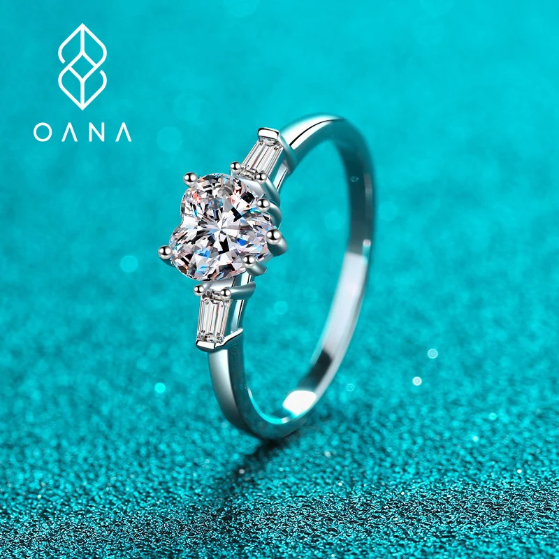 OANA S925 Silver Female Ring Pt950 Platinum-Plated Heart-Shaped Moissanite Ring Jewelry
OANA S925 Silver Female Ring Pt950 Platinum-Plated Heart-Shaped Moissanite Ring Jewelry