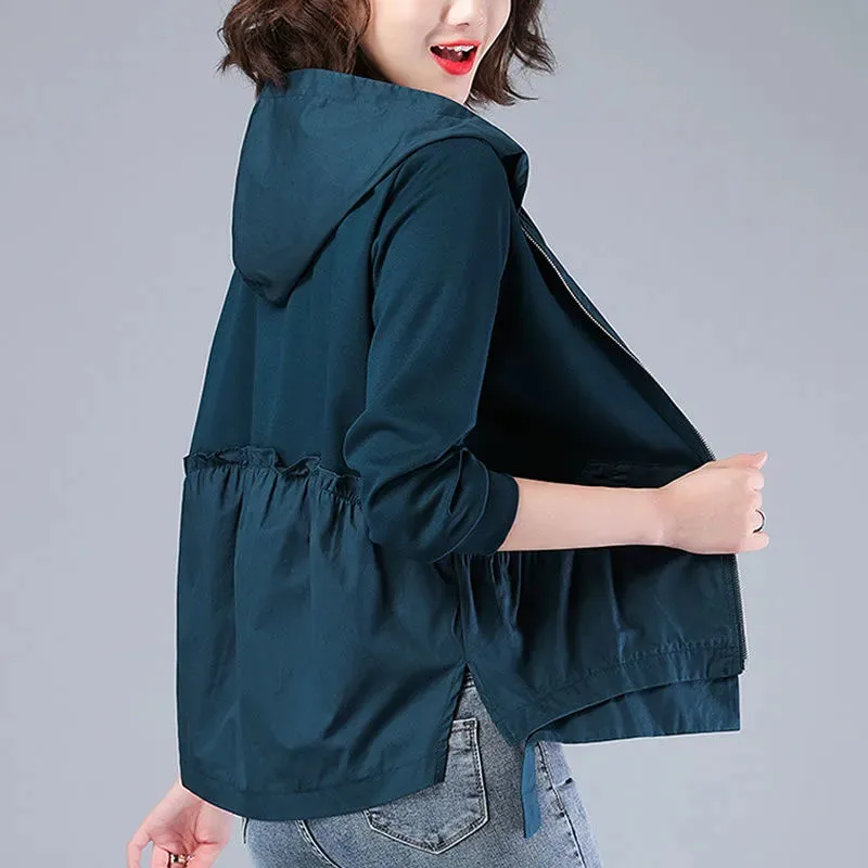 2022 Short Coat Women's Spring Autumn Black Jackets New Hooded Jacket Casual Tops Loose 4XL Coat Female Short Windbreaker
2022 Short Coat Women's Spring Autumn Black Jackets New Hooded Jacket Casual Tops Loose 4XL Coat Female Short Windbreaker