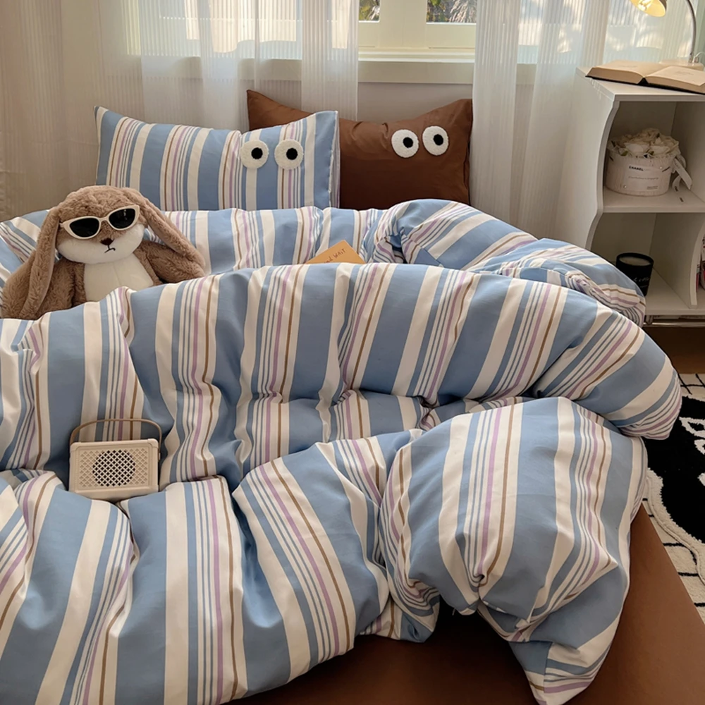 Macaron Stripes Printing Duvet Cover And Sheet 150 Nordic Bedding Set Adult Single Double Queen Comforter Sets 200x230cm
Macaron Stripes Printing Duvet Cover And Sheet 150 Nordic Bedding Set Adult Single Double Queen Comforter Sets 200x230cm