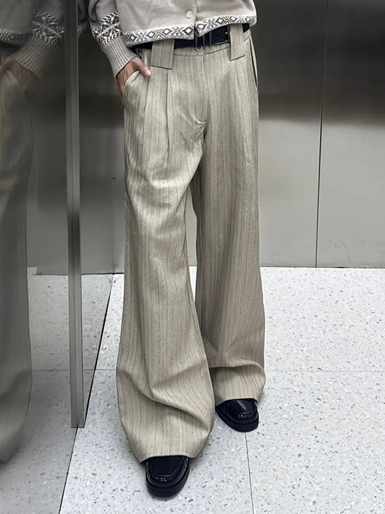 Men's Casual Striped Straight Leg Pants Commute Wide Leg Double Button Suit Trousers Floor-Length Casual Style Spring Season
Men's Casual Striped Straight Leg Pants Commute Wide Leg Double Button Suit Trousers Floor-Length Casual Style Spring Season