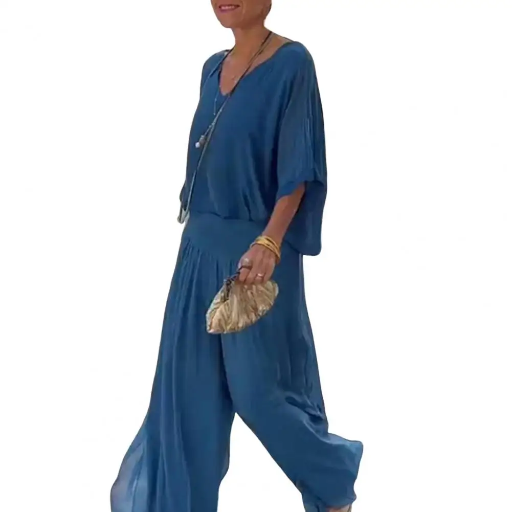 Solid Color Two Piece Chic Women's Chiffon Two Piece Set with V-neck Top Wide Leg Pants Summer Casual Outfit for Loungewear
Solid Color Two Piece Chic Women's Chiffon Two Piece Set with V-neck Top Wide Leg Pants Summer Casual Outfit for Loungewear