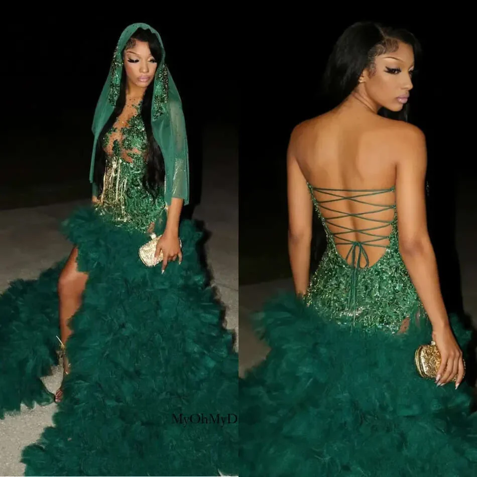Emerald Green Prom dresses Ruffles Tulle Aso Ebi Exquisite Lace Beaded Formal Evening Gowns for Black Girls Customized
Emerald Green Prom dresses Ruffles Tulle Aso Ebi Exquisite Lace Beaded Formal Evening Gowns for Black Girls Customized