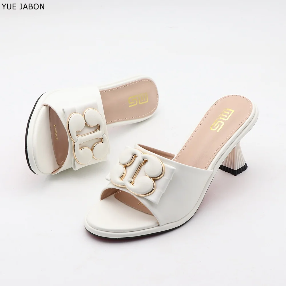White Black Wear Beach Ladies Slippers 2026 New Knot Style Fashion High Heel Office Women's Slippers Party Dress Shoes For women
White Black Wear Beach Ladies Slippers 2026 New Knot Style Fashion High Heel Office Women's Slippers Party Dress Shoes For women