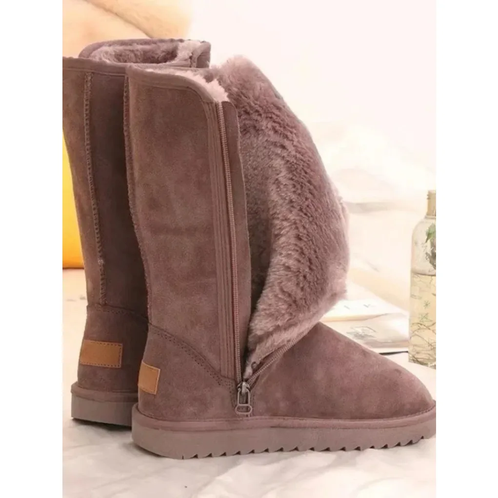 Long tube side zipper snow boots for women with plush thick soled cotton shoes, 2025 winter Korean version large snow cotton
Long tube side zipper snow boots for women with plush thick soled cotton shoes, 2025 winter Korean version large snow cotton