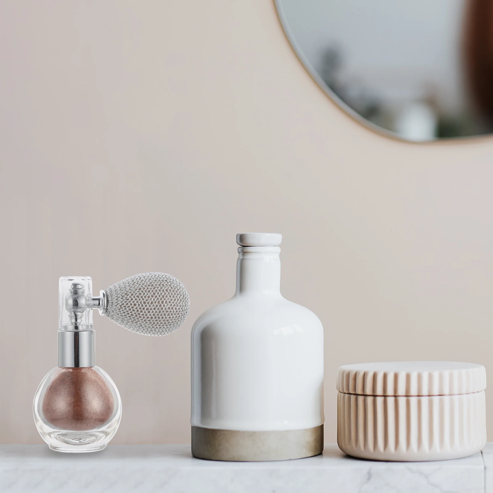 Highlighter Powder Sprayer Bottle Lightweight Glass Plastic Makeup Glitter Powder Sprayer for Hair Body Face Performance Party
Highlighter Powder Sprayer Bottle Lightweight Glass Plastic Makeup Glitter Powder Sprayer for Hair Body Face Performance Party