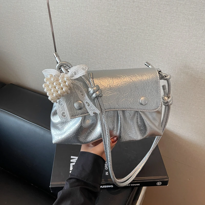 Package Cover Type Fashion Shoulder Bags Solid New Women's Bags on Sale 2025 High Quality Pu Sewing Thread Crossbody Bag
Package Cover Type Fashion Shoulder Bags Solid New Women's Bags on Sale 2025 High Quality Pu Sewing Thread Crossbody Bag