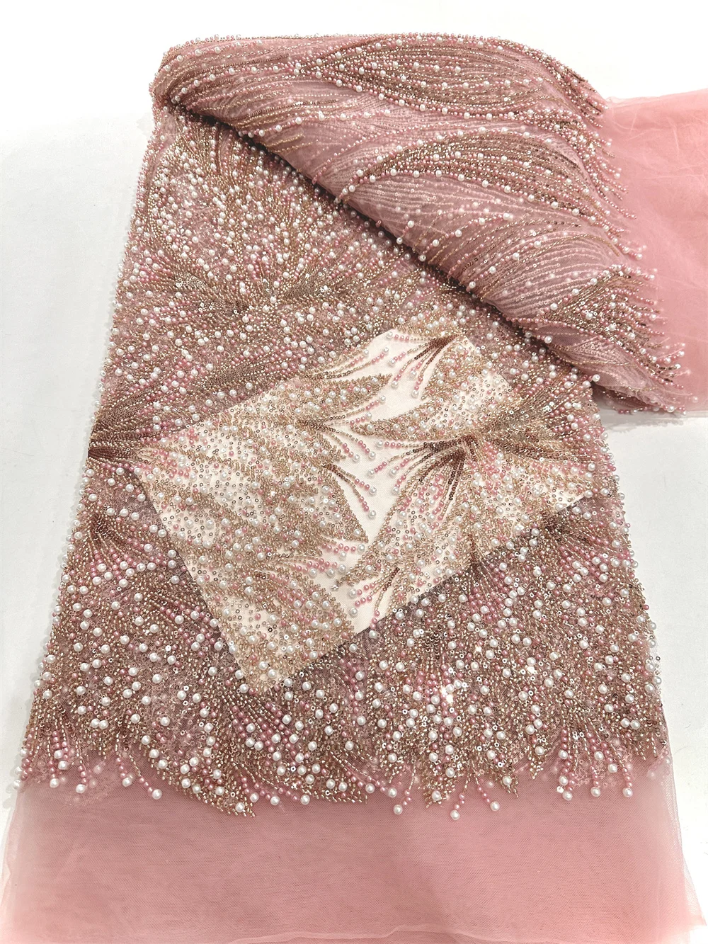 Newest Luxury Heavy Beaded Lace High Quality Net African Sequins Lace Fabric Embroidery 2025 Dresses for Wedding Bridal Dress
Newest Luxury Heavy Beaded Lace High Quality Net African Sequins Lace Fabric Embroidery 2025 Dresses for Wedding Bridal Dress