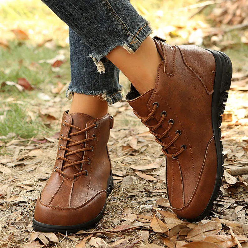 2025 Spring New Round Head Retro Style Short Leg Women's Boots Thick Sole Lace-up British Style Women's Shoes Large Size 36-42
2025 Spring New Round Head Retro Style Short Leg Women's Boots Thick Sole Lace-up British Style Women's Shoes Large Size 36-42