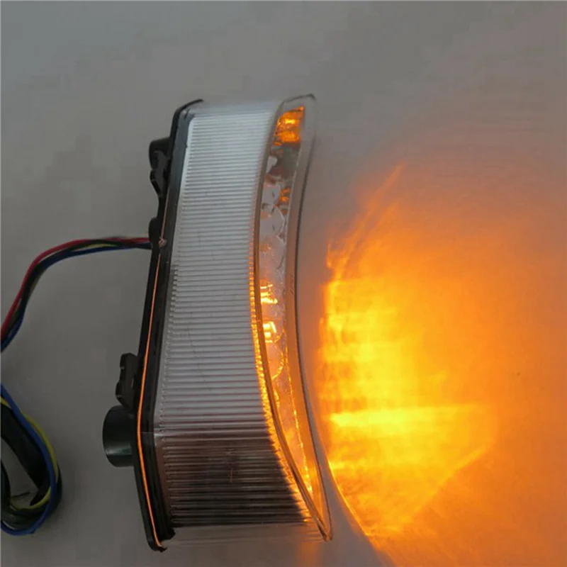 A96E-Motorcycle Rear Tail Light Dynamic Turn Signal Light Brake Indicator For YZF R1 2002-2003
A96E-Motorcycle Rear Tail Light Dynamic Turn Signal Light Brake Indicator For YZF R1 2002-2003