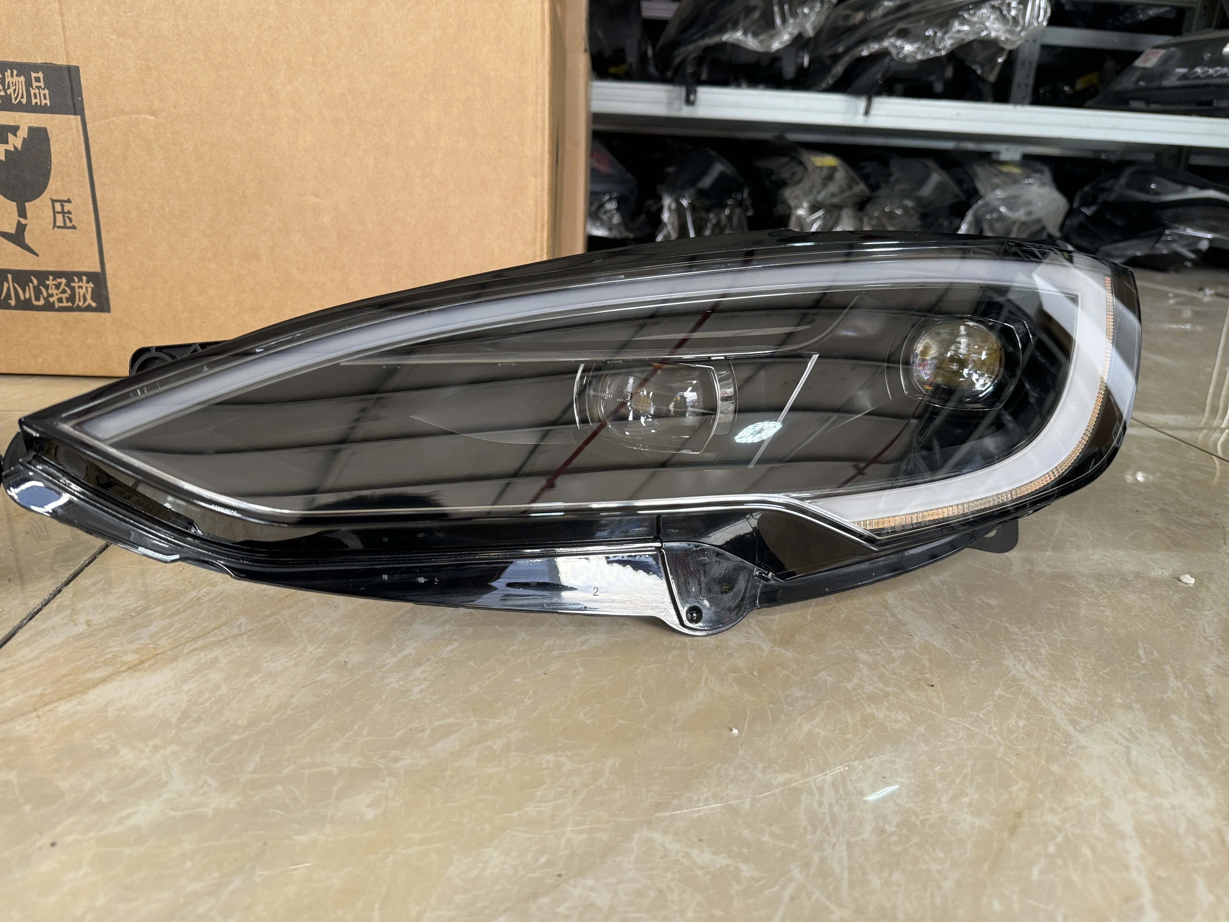 Fit For Old Tesla Model S Headlight 2014-2022 Upgrade To 2023 Version New Model S Matrix LED Headlamp Assembly Plug And Play
Fit For Old Tesla Model S Headlight 2014-2022 Upgrade To 2023 Version New Model S Matrix LED Headlamp Assembly Plug And Play