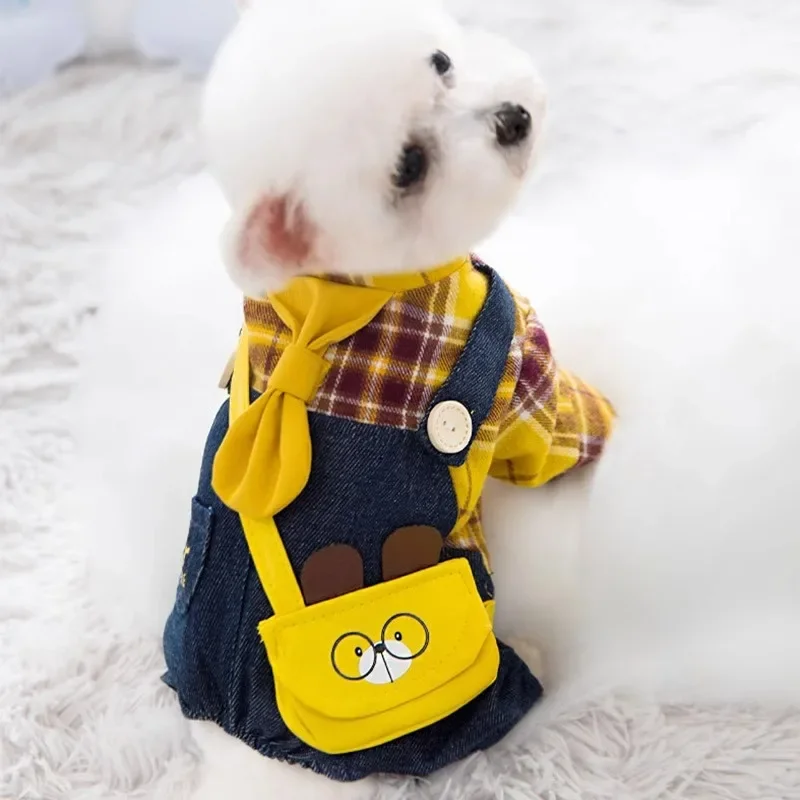 Autumn and winter dog three-dimensional bear satchel denim four-legged overalls medium and small dog cat warm pet clothes
Autumn and winter dog three-dimensional bear satchel denim four-legged overalls medium and small dog cat warm pet clothes