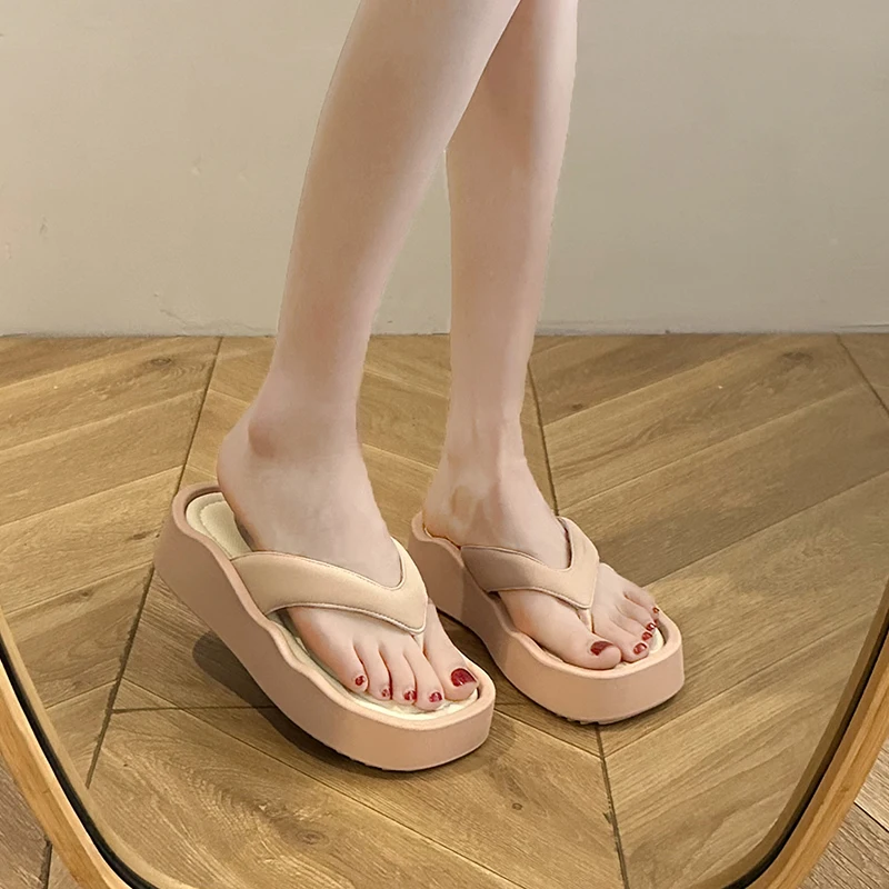 Multicolored Sandals Square Toe Low Shoes Woman 2024 Women Rubber Flip Flops House Slippers Platform Pantofle Hawaiian Summer
Multicolored Sandals Square Toe Low Shoes Woman 2024 Women Rubber Flip Flops House Slippers Platform Pantofle Hawaiian Summer