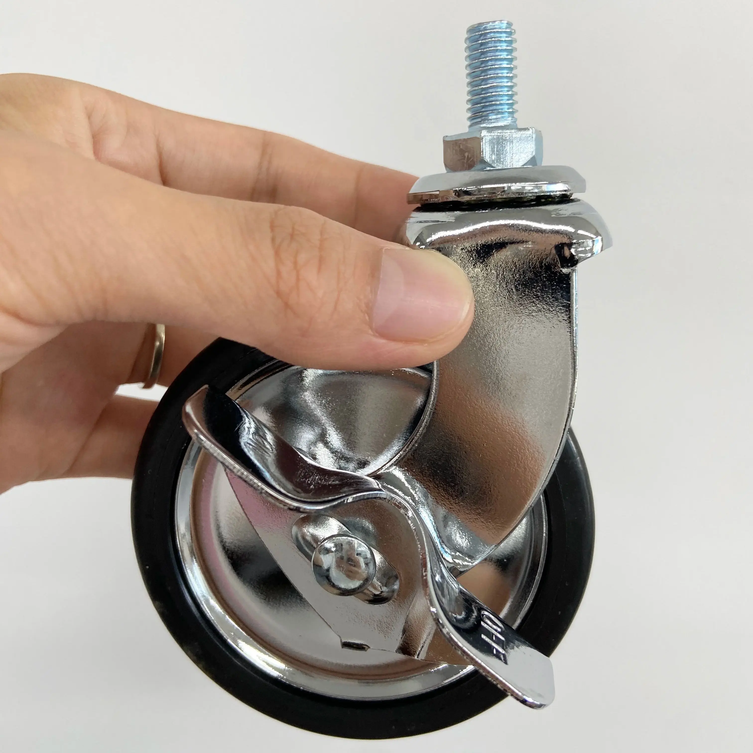 4pcs 3-inch Chrome Plated Swivel Casters - M8x15mm Threaded Stem With Pp Silent Wheels For Restaurant Carts/furniture/industrial
4pcs 3-inch Chrome Plated Swivel Casters - M8x15mm Threaded Stem With Pp Silent Wheels For Restaurant Carts/furniture/industrial