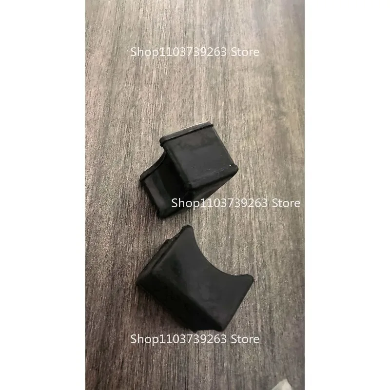 Suitable for Excavator Accessories Carter 320D/308D/336D/312D/320C Front and Upper Windshield Slider Pulley
Suitable for Excavator Accessories Carter 320D/308D/336D/312D/320C Front and Upper Windshield Slider Pulley