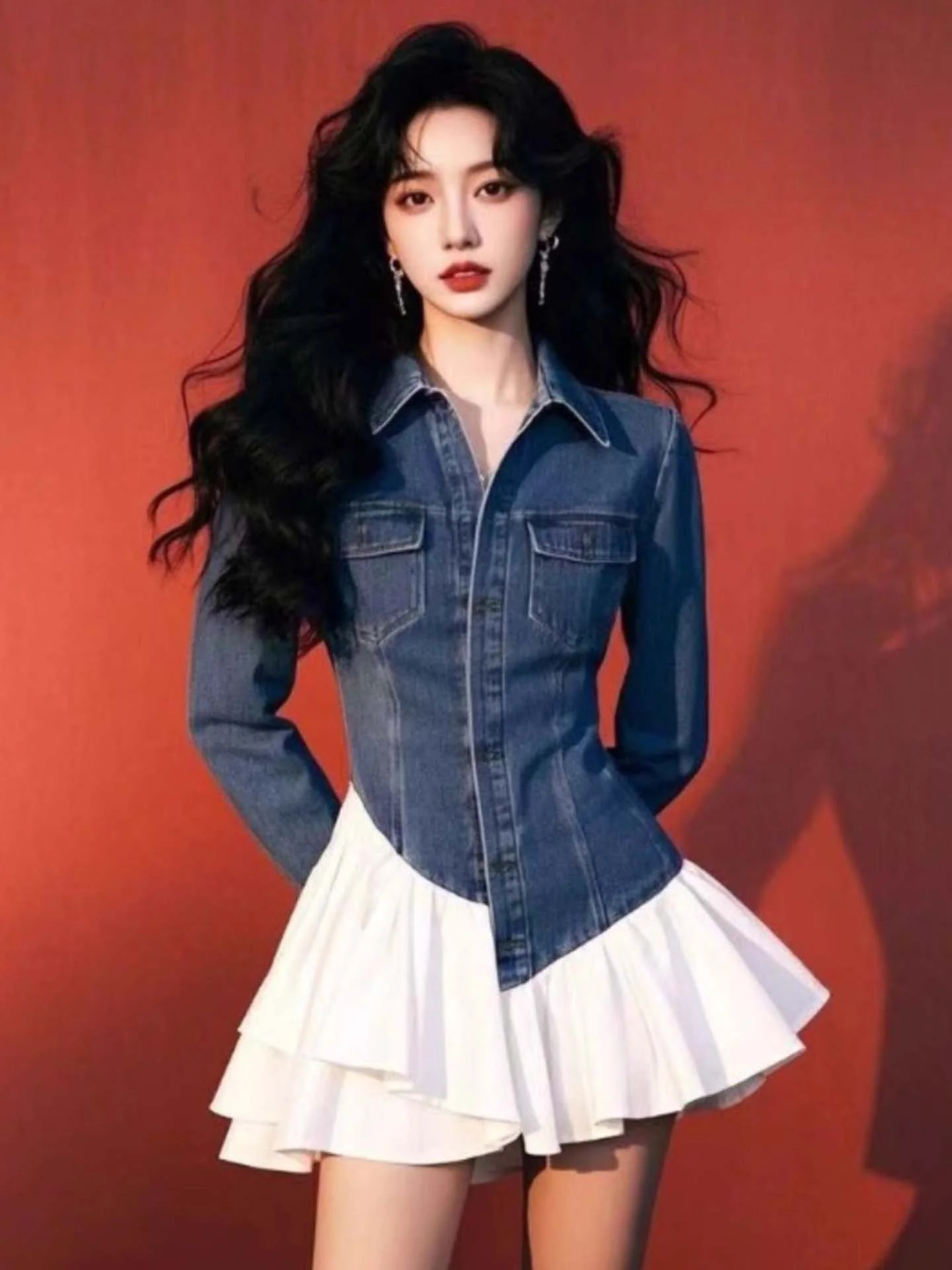 Синяя джинсовая юбка-трапеция с пэчворком и уникальным французским дизайном, на пуговицах, с длинными рукавами, для женщин
Синяя джинсовая юбка-трапеция с пэчворком и уникальным французским дизайном, на пуговицах, с длинными рукавами, для женщин