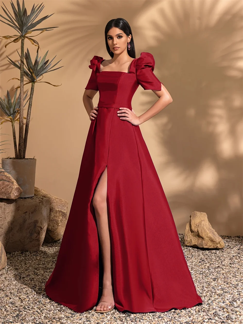 Customized puff-sleeve floor-length gown with front slit, elegant silhouette. We offer full-size and detail customization for yo
Customized puff-sleeve floor-length gown with front slit, elegant silhouette. We offer full-size and detail customization for yo