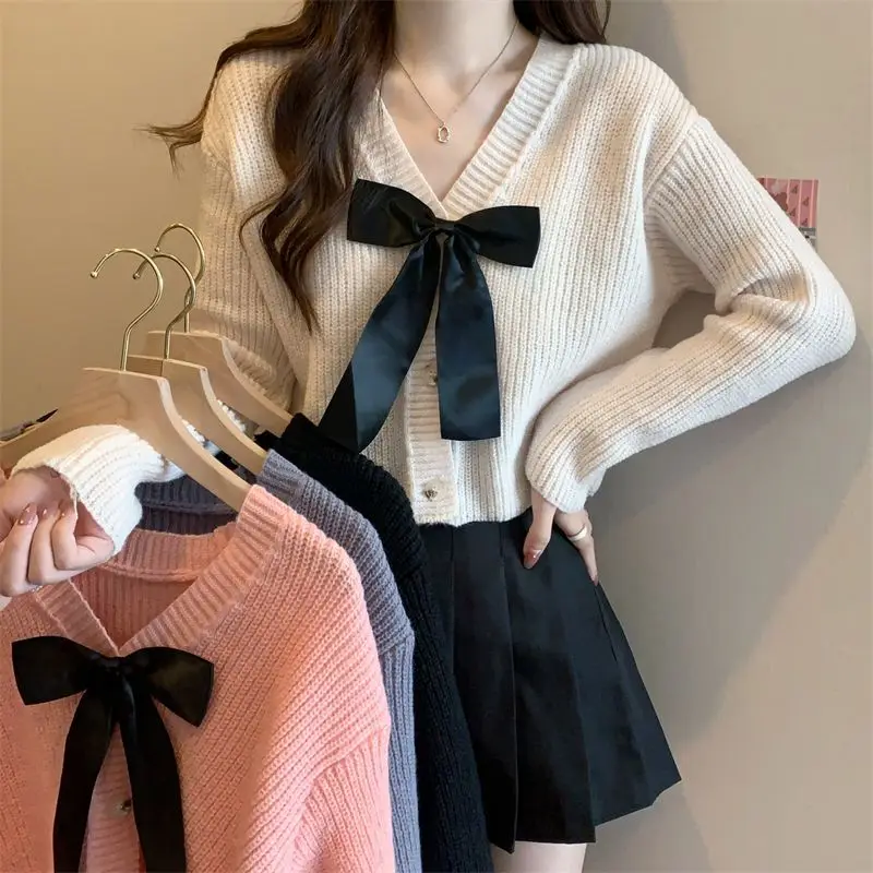 Autumn Winter Bow Cardigans Jacket Woman French V-Neck Chic Single-Breasted Knit Top 2023 New Long Sleeve Sweater Cardigan
Autumn Winter Bow Cardigans Jacket Woman French V-Neck Chic Single-Breasted Knit Top 2023 New Long Sleeve Sweater Cardigan
