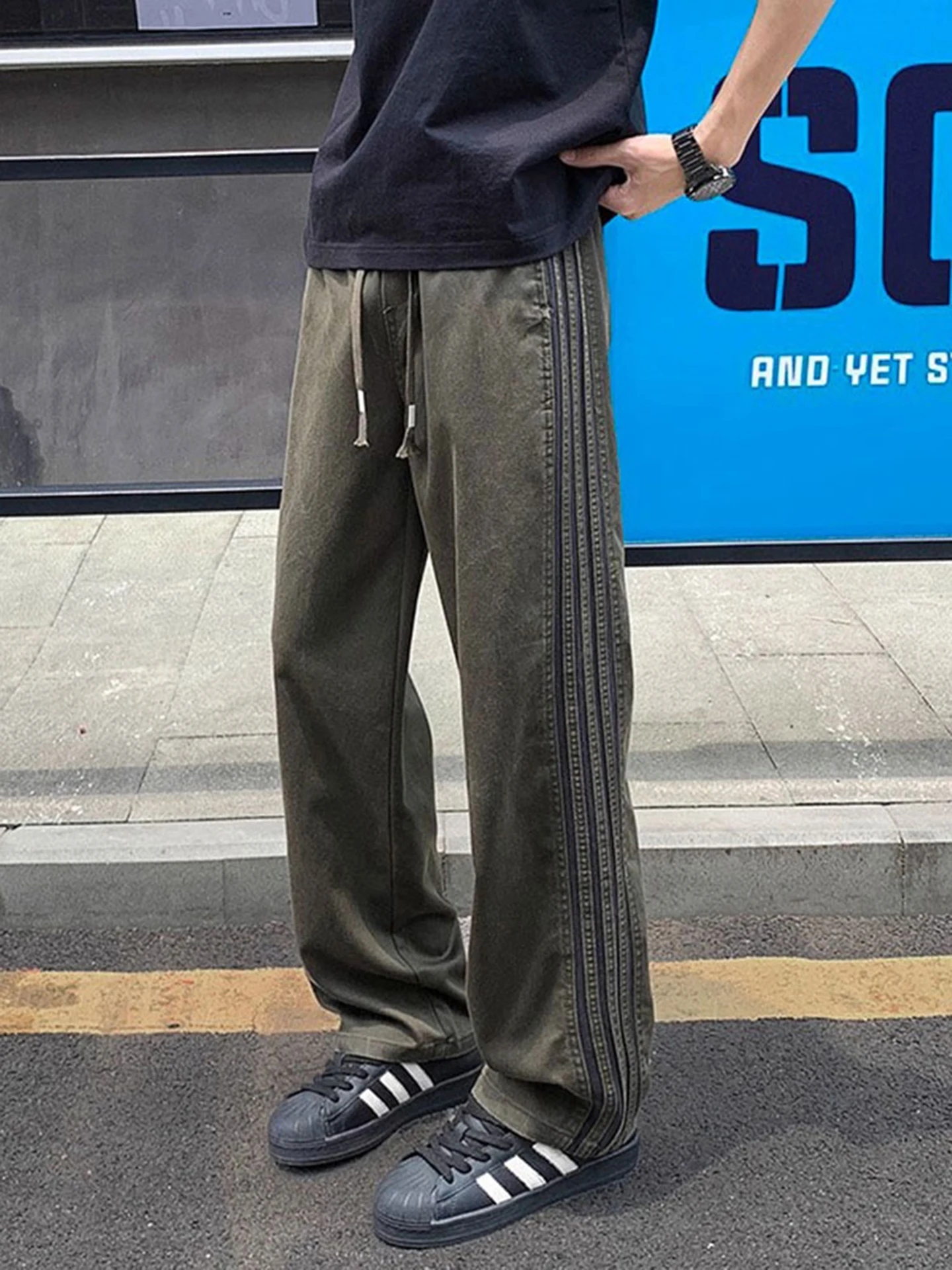 Military een Tee Stripe Men's Summer Thin Sport Pants American High Street Straight Casual Trousers Breathable Loose Fit
Military een Tee Stripe Men's Summer Thin Sport Pants American High Street Straight Casual Trousers Breathable Loose Fit