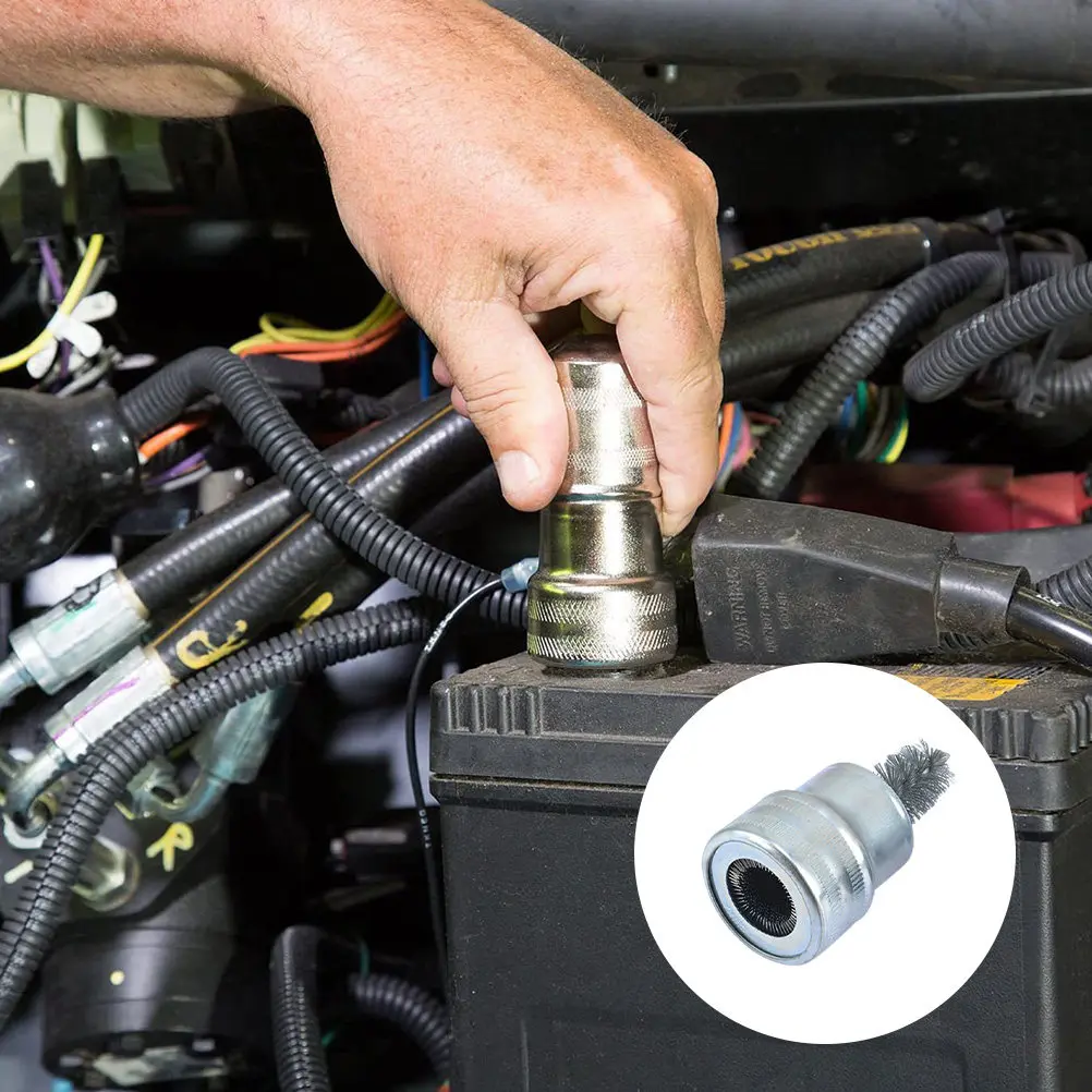 Набор из 2-х щеток для чистки автомобильных клемм: сверхпрочные щетинки из стальной проволоки, контурная рукоятка для очистки клемм и контактов
Набор из 2-х щеток для чистки автомобильных клемм: сверхпрочные щетинки из стальной проволоки, контурная рукоятка для очистки клемм и контактов