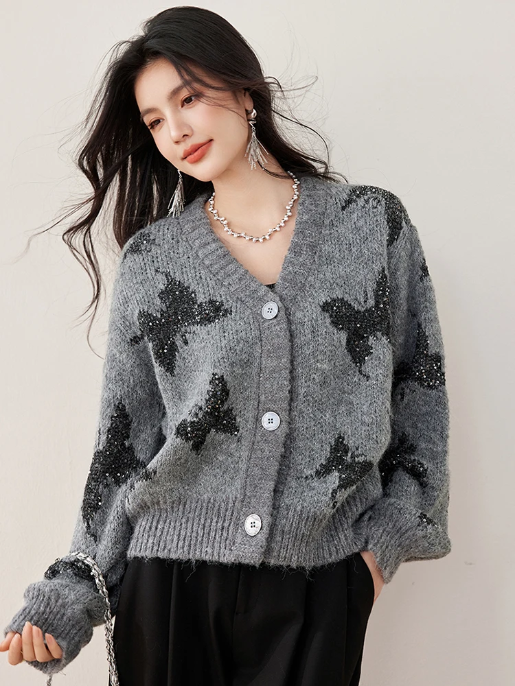 Temperament Butterfly Sweater Cardigan Women Autumn Winter New V-Neck Single Breasted Casual Loose Knitwear Tops
Temperament Butterfly Sweater Cardigan Women Autumn Winter New V-Neck Single Breasted Casual Loose Knitwear Tops