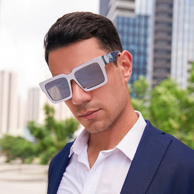 New Sunglasses for Men Fashion Trendy Millionaire Big Square Sunglasses Outdoor Riding Glasses Shades Wholesale Luxury Designer
New Sunglasses for Men Fashion Trendy Millionaire Big Square Sunglasses Outdoor Riding Glasses Shades Wholesale Luxury Designer