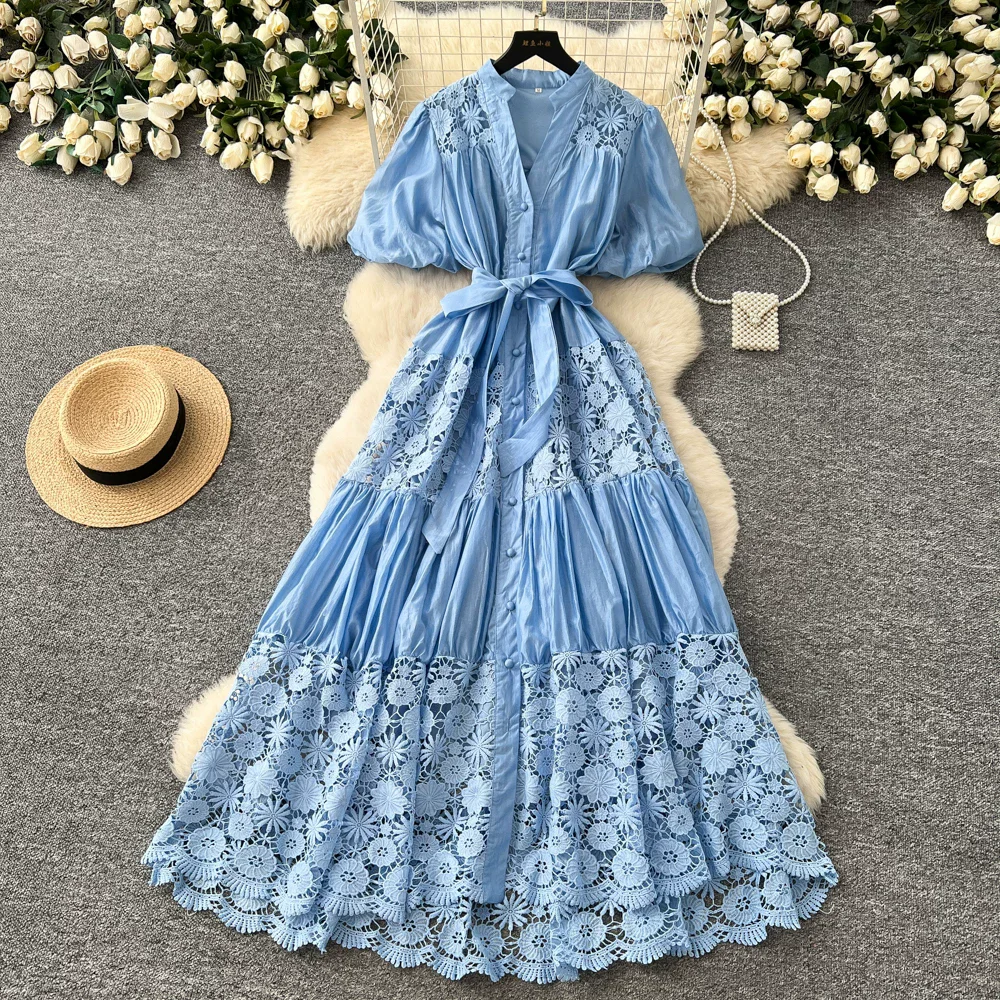 Women's French Vintage Lace Embroidery Patchwork Prom Dress V-Neck Short Sleeve Single Breasted with Sashes Loose Fit Party Robe
Women's French Vintage Lace Embroidery Patchwork Prom Dress V-Neck Short Sleeve Single Breasted with Sashes Loose Fit Party Robe