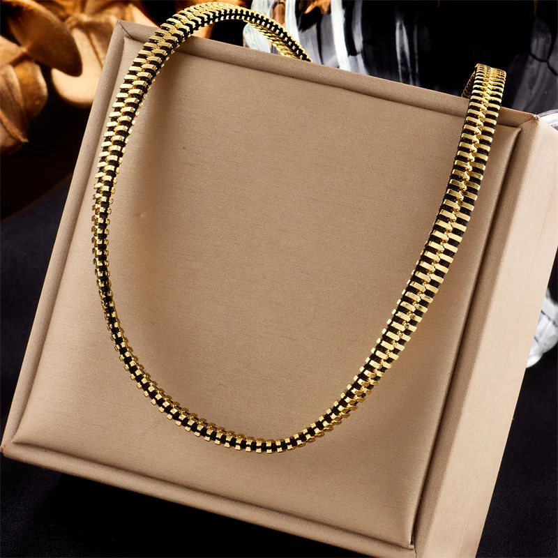 18K Gold Plated 316L Stainless Steel Herringbone Chain Choker Necklace with Black Enamel Accent for Women
18K Gold Plated 316L Stainless Steel Herringbone Chain Choker Necklace with Black Enamel Accent for Women