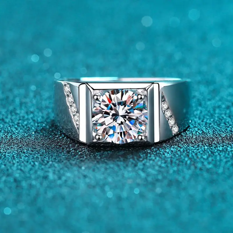 Luxury Platinum Pt950 Rings for Men Personalized Simple Bully Festival 1/2 Carat Moissanite Diamond Ring Proposal Accessories
Luxury Platinum Pt950 Rings for Men Personalized Simple Bully Festival 1/2 Carat Moissanite Diamond Ring Proposal Accessories
