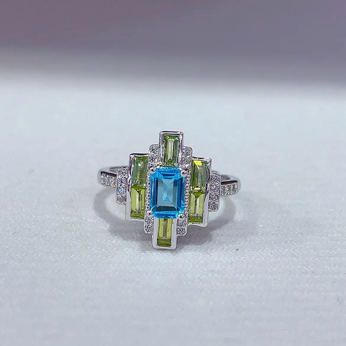 ZECAA Topaz Fine Jewelry Woman Topaz Ring With Natural Swiss Blue Topaz Gemstone 4*6mm Lady Silver Topaz Ring Best Gift
ZECAA Topaz Fine Jewelry Woman Topaz Ring With Natural Swiss Blue Topaz Gemstone 4*6mm Lady Silver Topaz Ring Best Gift