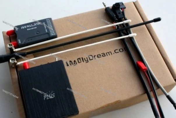 50KM Long Range Rlink M FDLink Plus 433Mhz 16-Channel 1W FPV UHF System Transmitter w/8 Channel Receiver TX+RX Set
50KM Long Range Rlink M FDLink Plus 433Mhz 16-Channel 1W FPV UHF System Transmitter w/8 Channel Receiver TX+RX Set