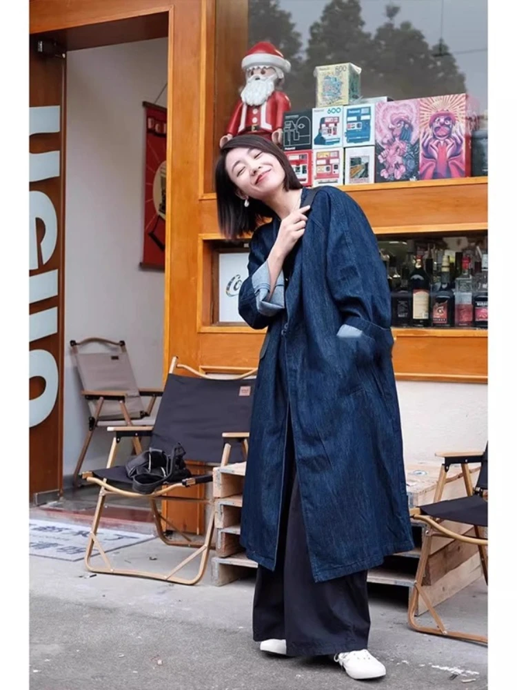 Women's Spring Fall Oversized Japanese Casual Denim Trench Coat Long Sleeve 3-Button Loose Fit Windbreaker Outerwear
Women's Spring Fall Oversized Japanese Casual Denim Trench Coat Long Sleeve 3-Button Loose Fit Windbreaker Outerwear