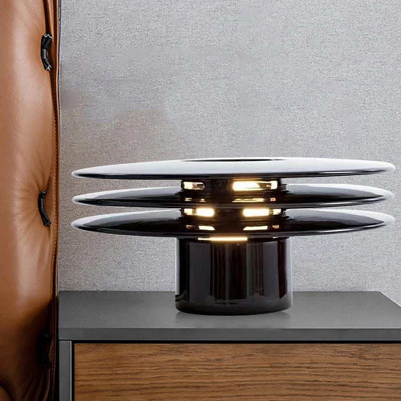 TEMAR Modern Black Table Lamp LED Vintage Creative Simplicity Desk Lights for Home Living Bedroom Bedside Decor
TEMAR Modern Black Table Lamp LED Vintage Creative Simplicity Desk Lights for Home Living Bedroom Bedside Decor