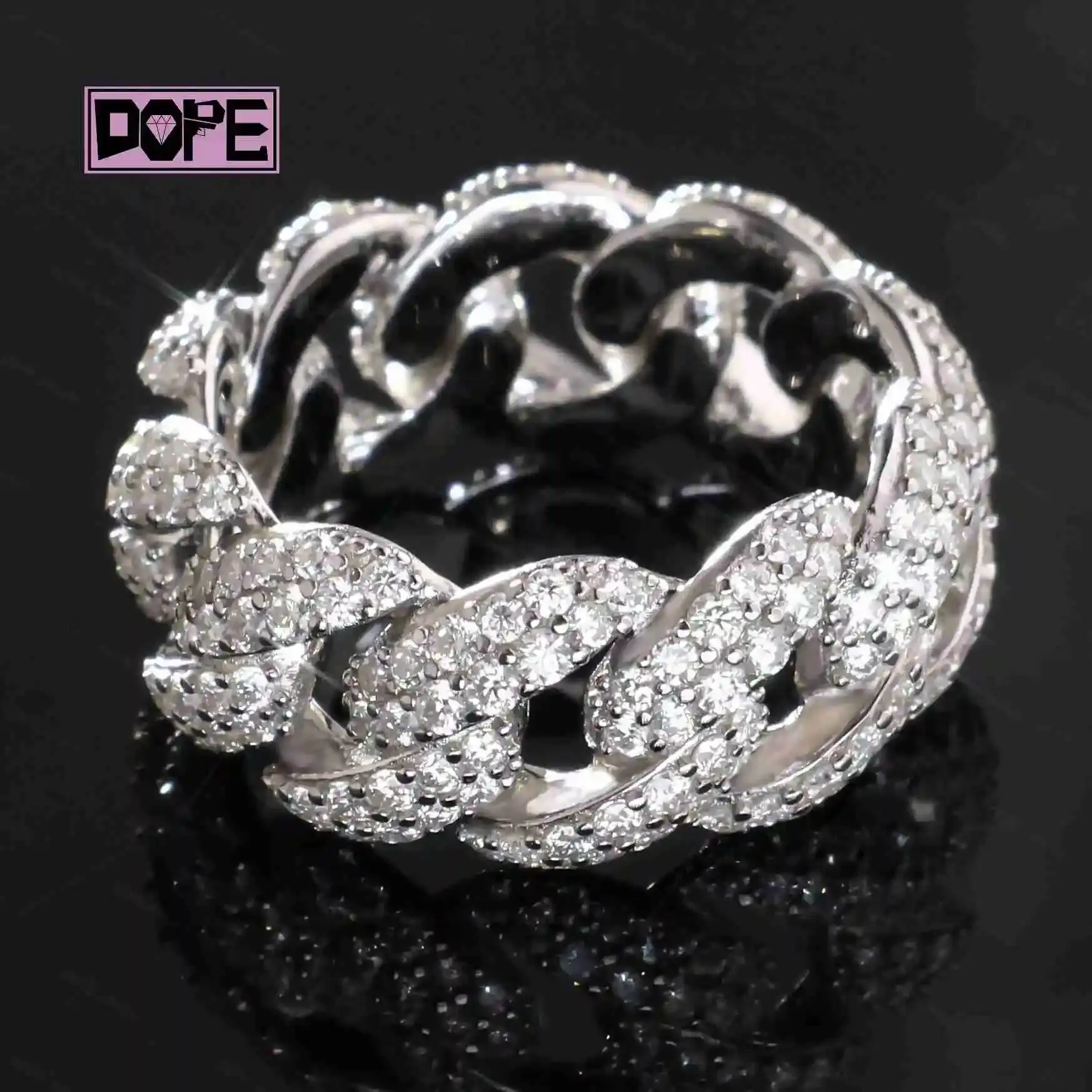 Ready to Ship Moissanite Ring Hip Hop 925 Silver Iced Out VVS Diamond Miami Cuban Link Ring for Men
Ready to Ship Moissanite Ring Hip Hop 925 Silver Iced Out VVS Diamond Miami Cuban Link Ring for Men