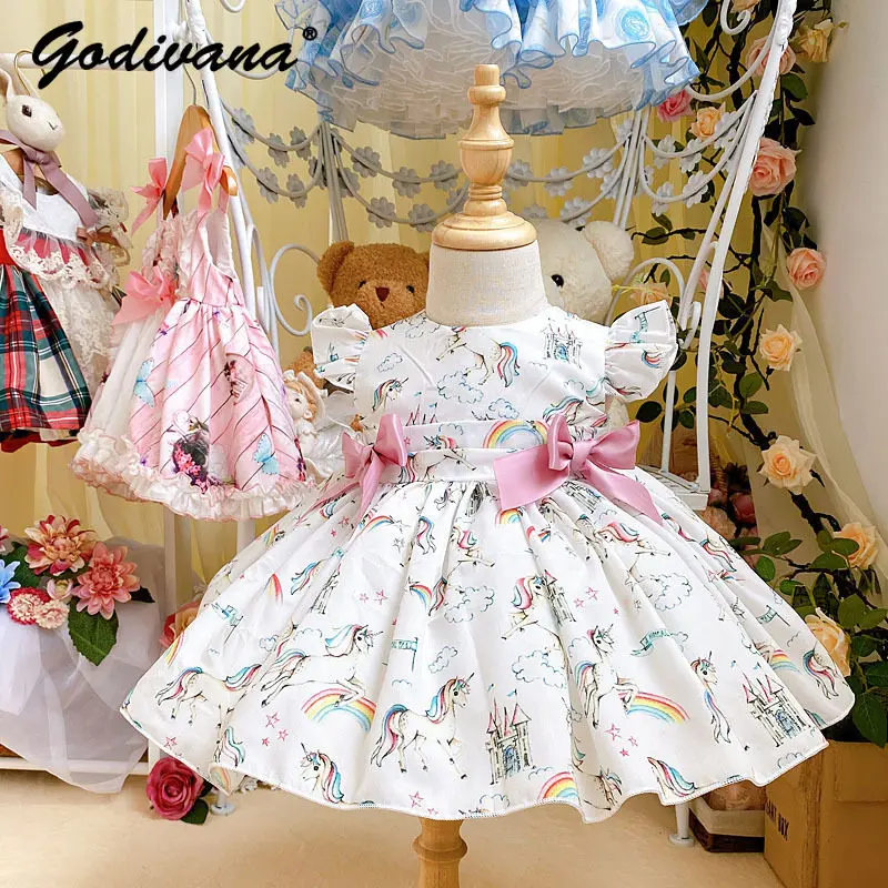 Sweet Cute Baby Girls Spanish Court Vintage Lolita Dress Childrens 2026 Summer New Cartoon Print Bow White Princess Tutu Dress
Sweet Cute Baby Girls Spanish Court Vintage Lolita Dress Childrens 2026 Summer New Cartoon Print Bow White Princess Tutu Dress