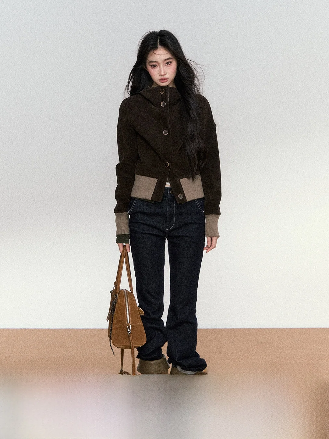 Куртка RedBling Original Design коричневого цвета с длинными рукавами и воротником-стойкой, утягивающая фигуру, для женщин
Куртка RedBling Original Design коричневого цвета с длинными рукавами и воротником-стойкой, утягивающая фигуру, для женщин