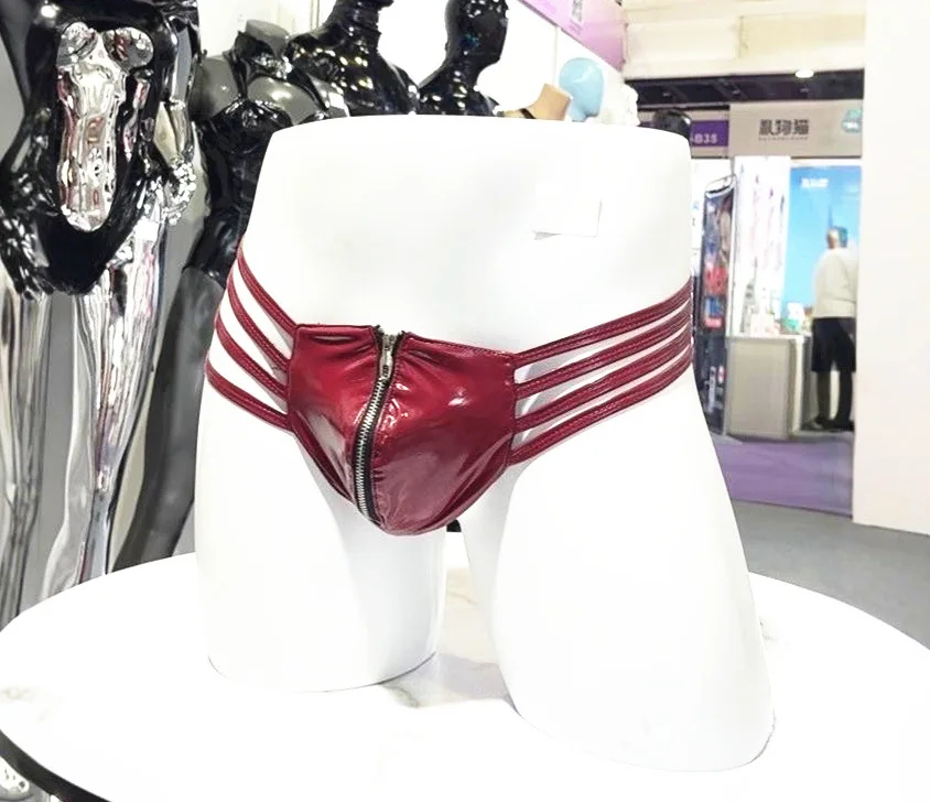 Men Sexy Shorts Double-sided Customized Leather PVC Briefs T-crotch Underwear
Men Sexy Shorts Double-sided Customized Leather PVC Briefs T-crotch Underwear