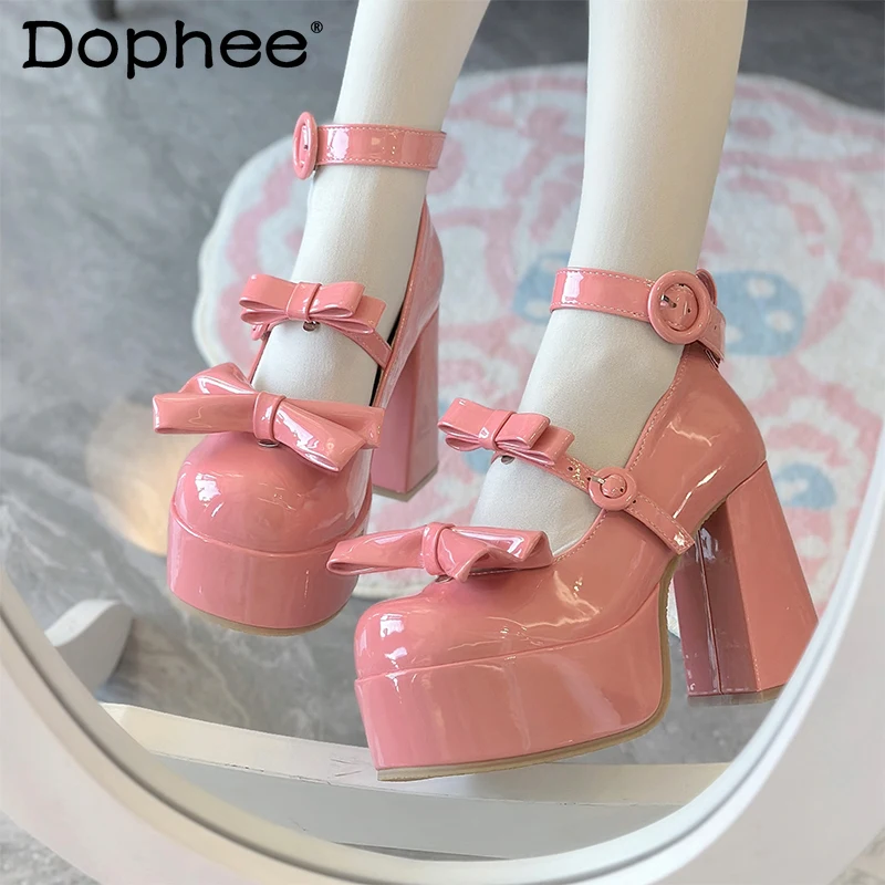 Original Japanese Lolita Style Pink High Heels Autumn New 2025 Girl's Cute Bow Elegant Platform Shoes Women's Cos Pumps
Original Japanese Lolita Style Pink High Heels Autumn New 2025 Girl's Cute Bow Elegant Platform Shoes Women's Cos Pumps
