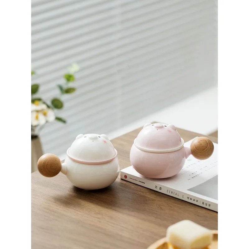 Creative Ceramic Mug with Handle, Exquisite Tea Separation with Lid Design, Cartoon Pig Shaped Household Office Filter Tea Cup
Creative Ceramic Mug with Handle, Exquisite Tea Separation with Lid Design, Cartoon Pig Shaped Household Office Filter Tea Cup