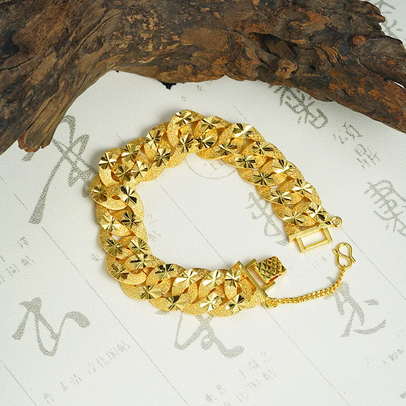 Роскошный мужской универсальный браслет из настоящего золота 9999 24 карата с властным матовым автомобилем и цветком-звездой
Роскошный мужской универсальный браслет из настоящего золота 9999 24 карата с властным матовым автомобилем и цветком-звездой