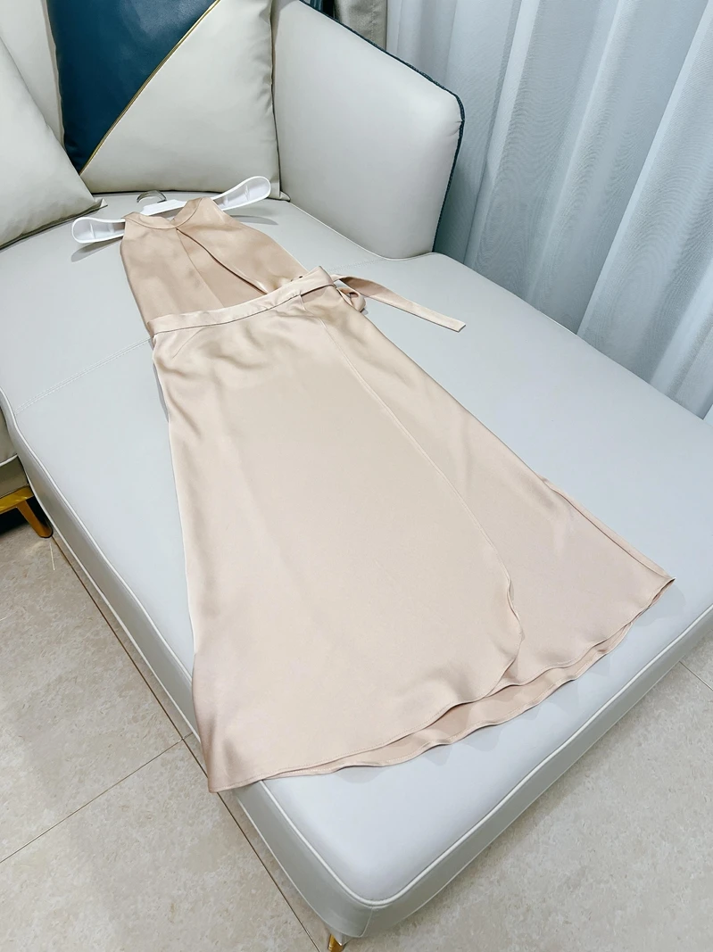 Позолоченная юбка с высокой талией, комплект женской летней модной завязки на талии, розовый топ цвета шампанского, бот-комплект
Позолоченная юбка с высокой талией, комплект женской летней модной завязки на талии, розовый топ цвета шампанского, бот-комплект