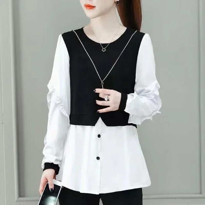 Women Contrast Color Patchwork Edible Tree Fungus Pullovers Spring Autumn Round Neck Long Sleeve Button Fake Two Pieces Shirt
Women Contrast Color Patchwork Edible Tree Fungus Pullovers Spring Autumn Round Neck Long Sleeve Button Fake Two Pieces Shirt