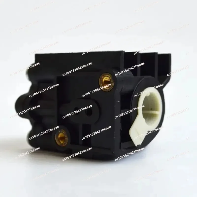 Suitable for 1622369480 1623181080 Blow Off Valve Spare Parts Screw Air Compressor
Suitable for 1622369480 1623181080 Blow Off Valve Spare Parts Screw Air Compressor